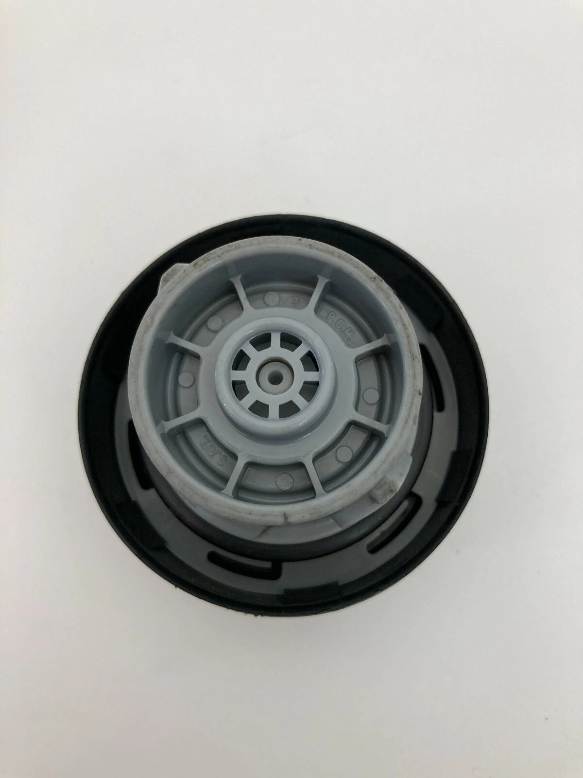 2004 BUICK RAINIER 5.3L V8 CXL GAS FUEL FILLER CAP FLUID LID COVER OEM