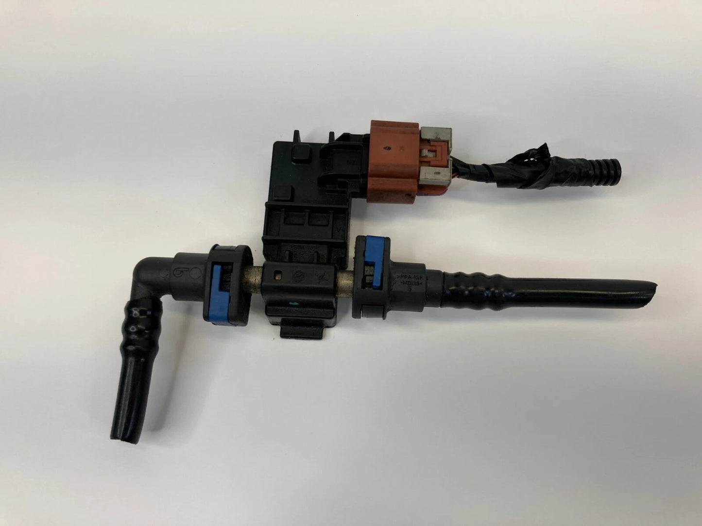 13 14 15 16 17 18 19 CADILLAC XTS 3.6L V6 FUEL SENSOR CONNECTOR A2C53390019 OEM