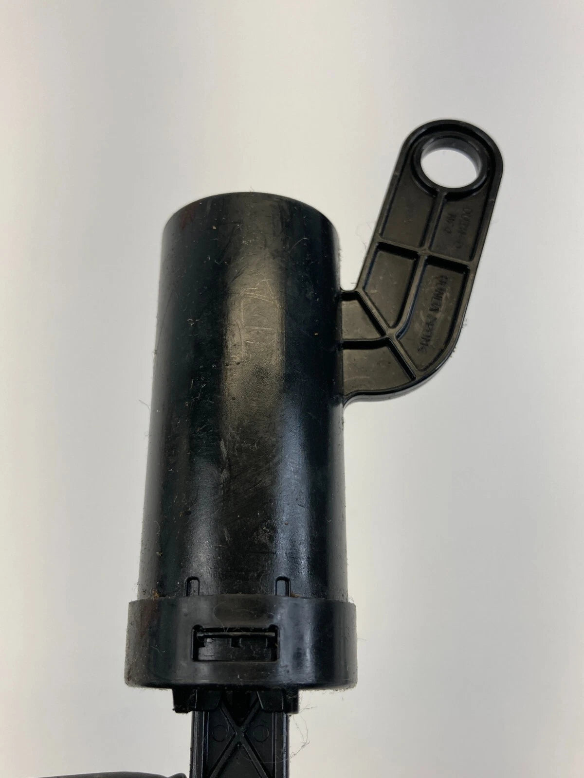 03-07 HONDA ACCORD GLOVE BOX DOOR DAMPER STOPPER CHECK SUPPORT STRAP OEM
