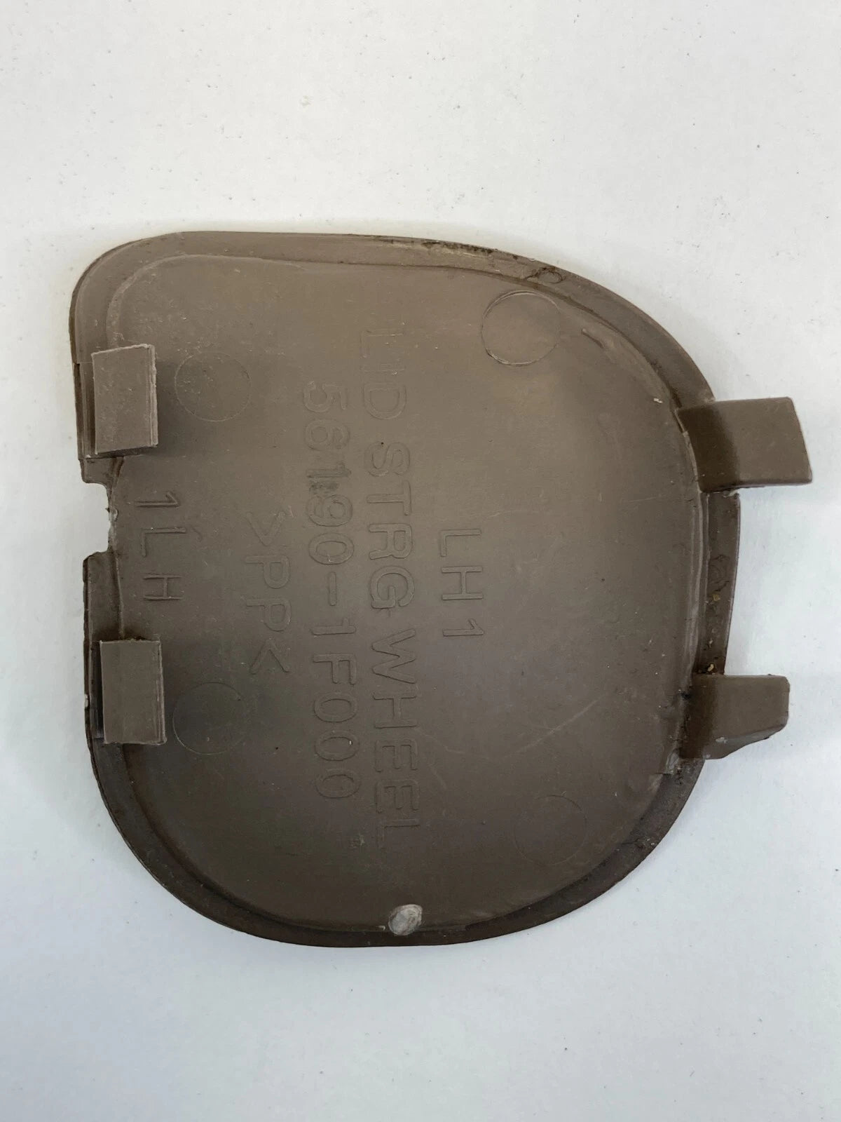 2005-2010 KIA SPORTAGE LOWER STEERING WHEEL COVER LID TRIM CAP 56190-1F000 OEM