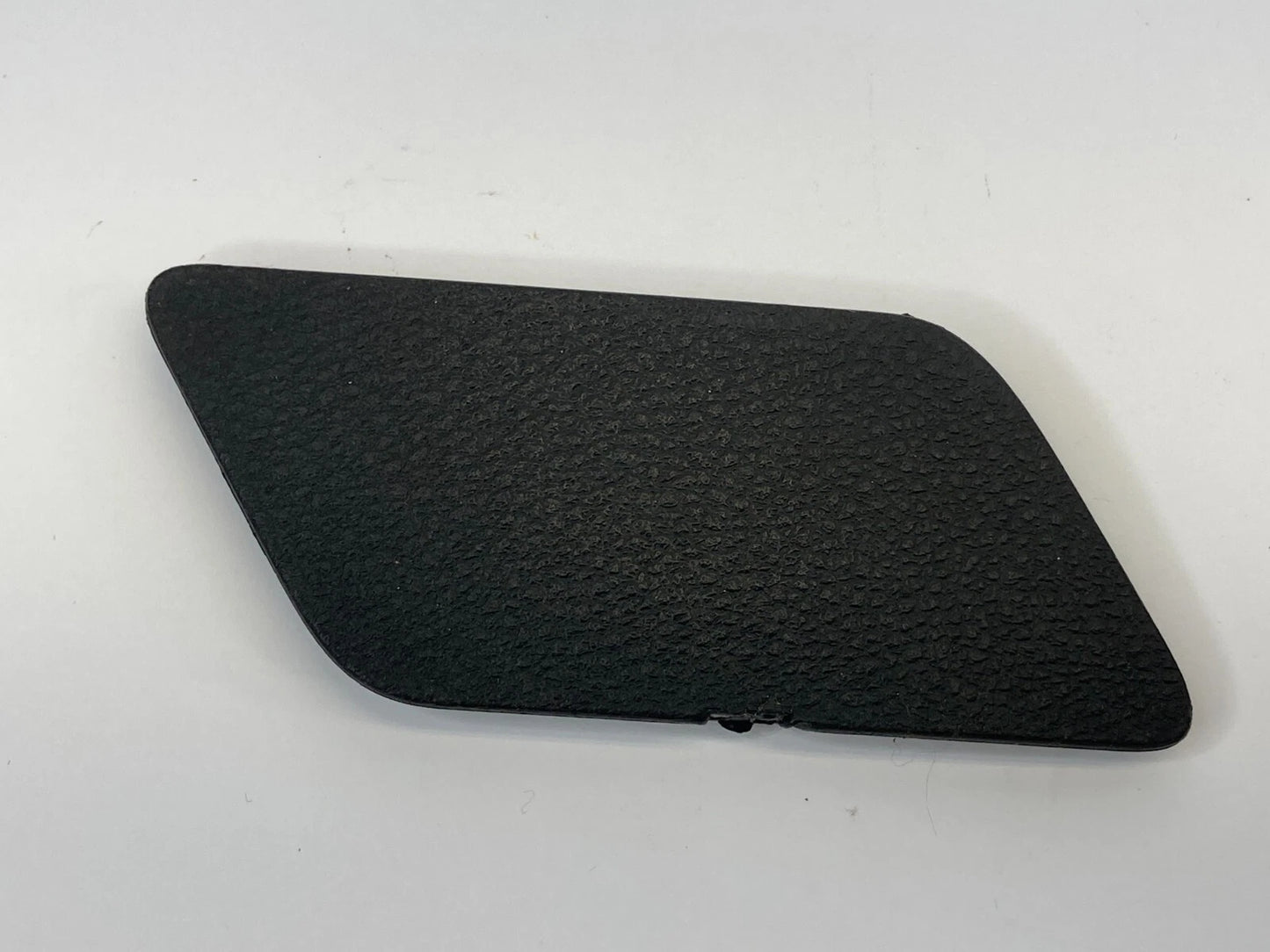 2010-2017 CHEVROLET EQUINOX FRONT LEFT SIDE INNER DOOR SCREW COVER CAP 25898955