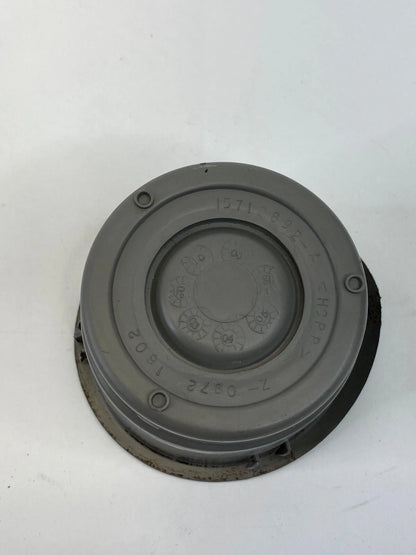 2000-2006 GMC YUKON CHEVROLET TAHOE REAR RIGHT CUP HOLDER BEZEL 15710892A OEM