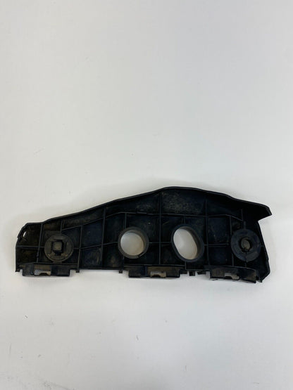 2009 2010 Toyota Corolla Right Side Bumper Bracket Support Retainer 52115-02130