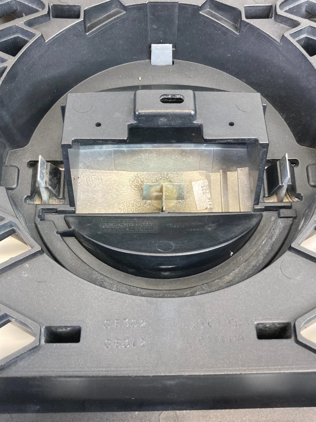 2013-2016 Nissan Pathfinder Front Upper Grill Grille W/O Camera 62310-3KN0A OEM