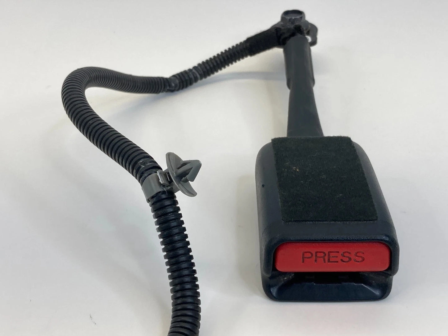 2016-2018 KIA SORENTO FRONT LEFT DRIVER SIDE SEAT BELT BUCKLE ASSEMBLY OEM