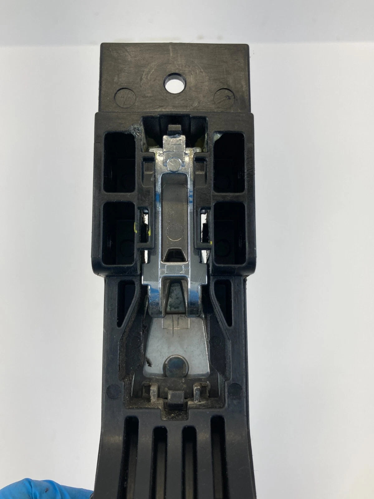 2009-2014 NISSAN MAXIMA REAR RIGHT SIDE EXTERIOR OUTSIDE DOOR HANDLE OEM