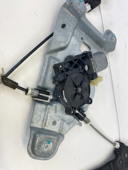 2012-2017 GMC Terrain Front Right Side Door Power Window Motor w/ Regulator OEM