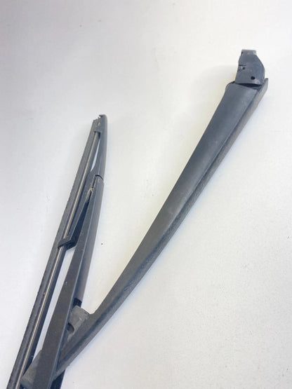 2005-2011 HONDA ODYSSEY SPORT REAR BACK GLASS WIPER WASHER ARM ASSEMBLY OEM
