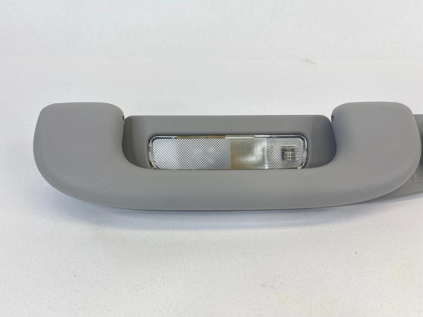 2006-2010 MERCEDES-BENZ R350 REAR RIGHT ROOF GRAB HANDLE W/ LIGHT 1648100654 OEM