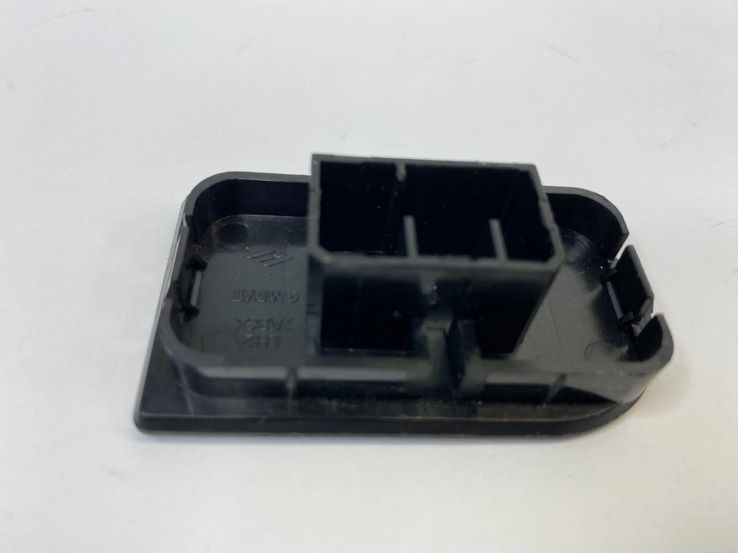 2007-2011 CHEVROLET AVEO SEDAN DASH INSTRUMENT PANEL BLANK COVER TRIM BEZEL CAP