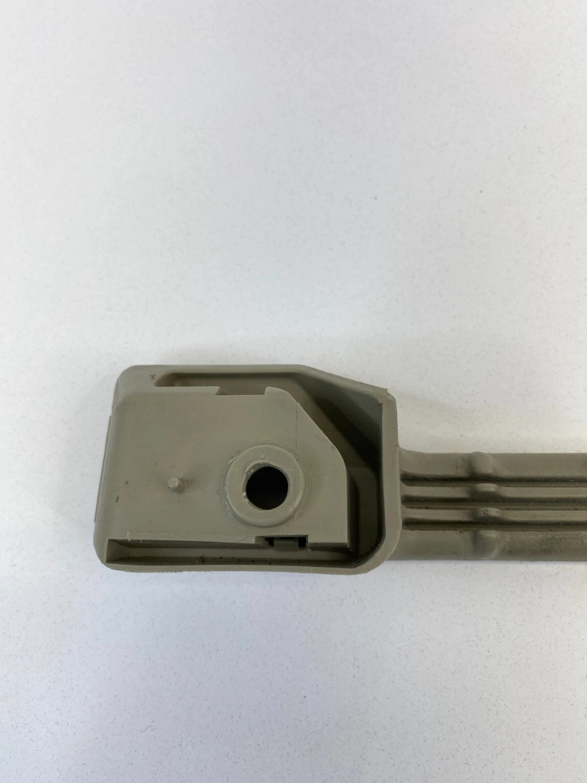 2002 2003 INFINITI QX4 TRUNK TAILGATE LIFTGATE DOOR PULL HANDLE ASSIST BAR OEM