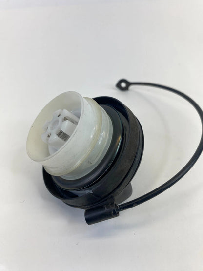 2014-2019 Nissan Versa Note 13-18 Altima Fuel Gas Tank Filler Door Lid Cap OEM