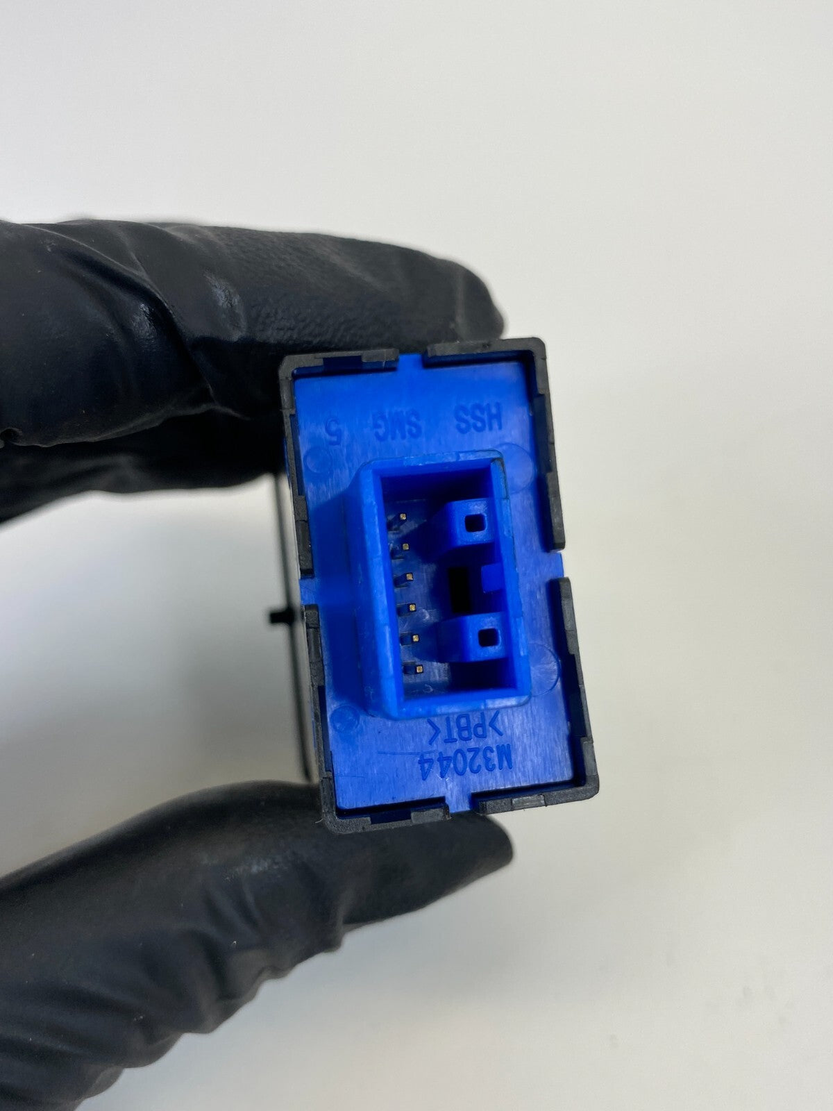 2007-2012 Acura RDX Front Left Seat Heater Heat Control Switch Button M33026 OEM