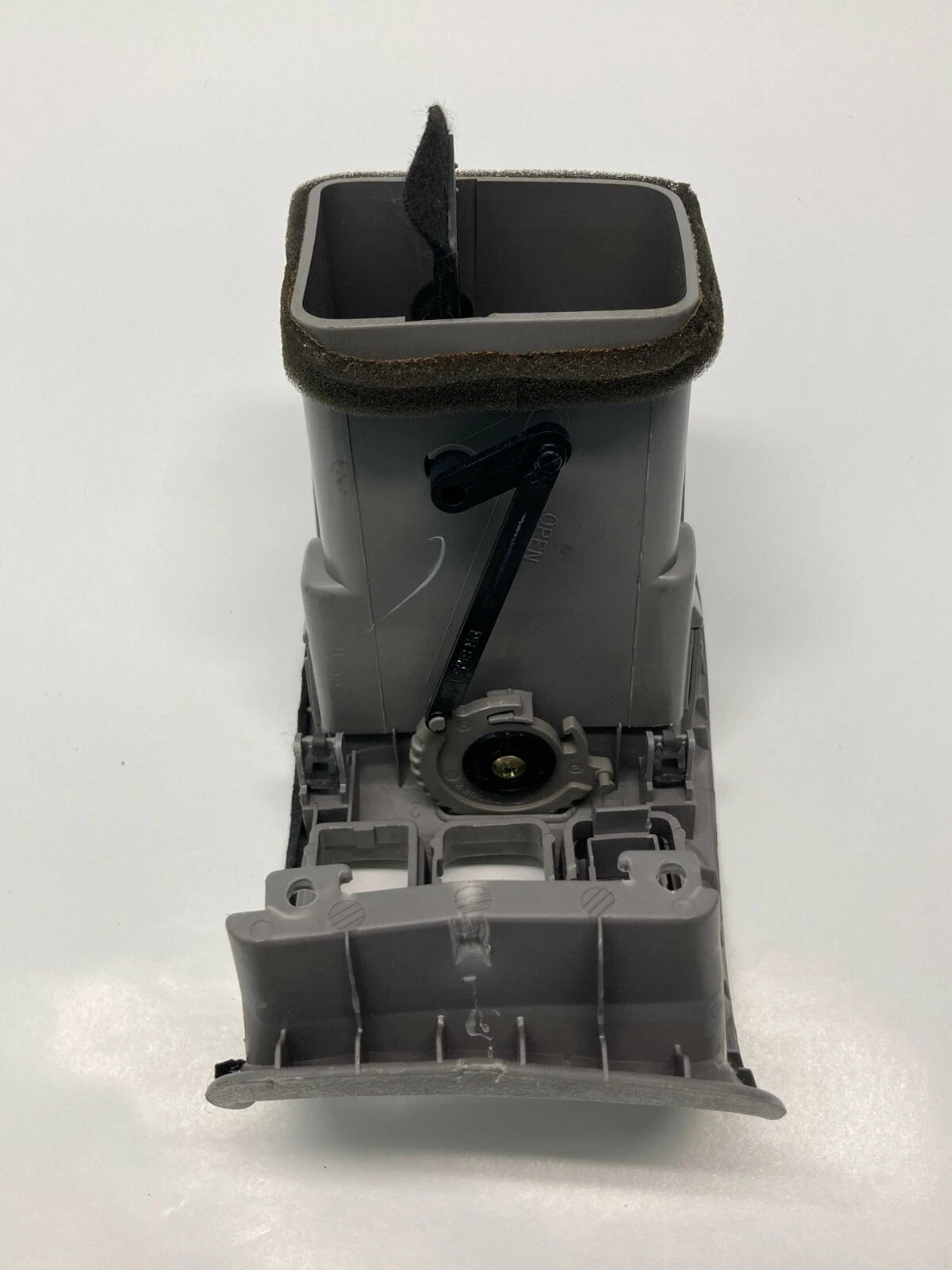 1998-2002 HONDA ACCORD SE SEDAN LEFT DRIVER DASH HEAT A/C AIR VENT OUTLET GRILL