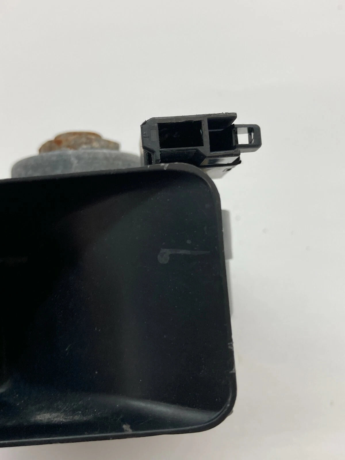 1997 1998 1999 2000 2001 LEXUS ES300 LOW NOTE SIGNAL PITCH HORN 86520-33080 OEM