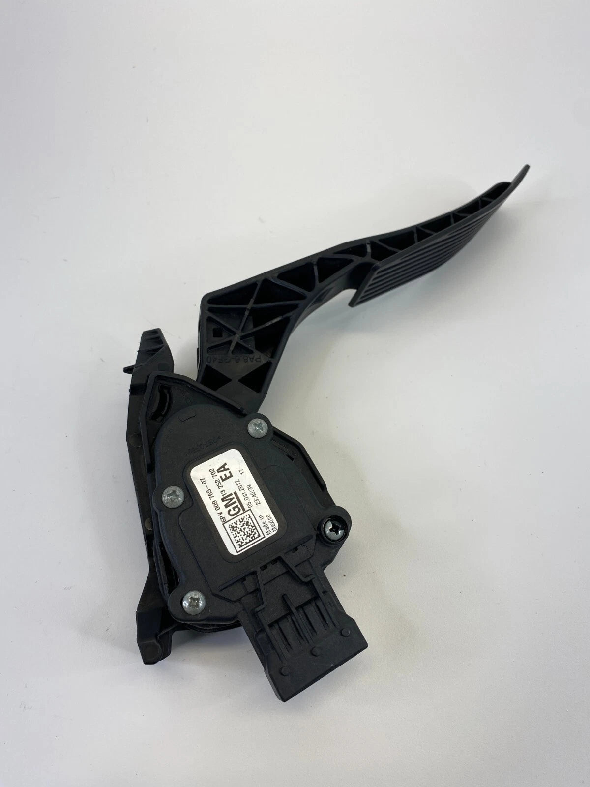 2011-2015 CHEVROLET CRUZE ACCELERATOR GAS PEDAL POSITION SENSOR 13252702 OEM