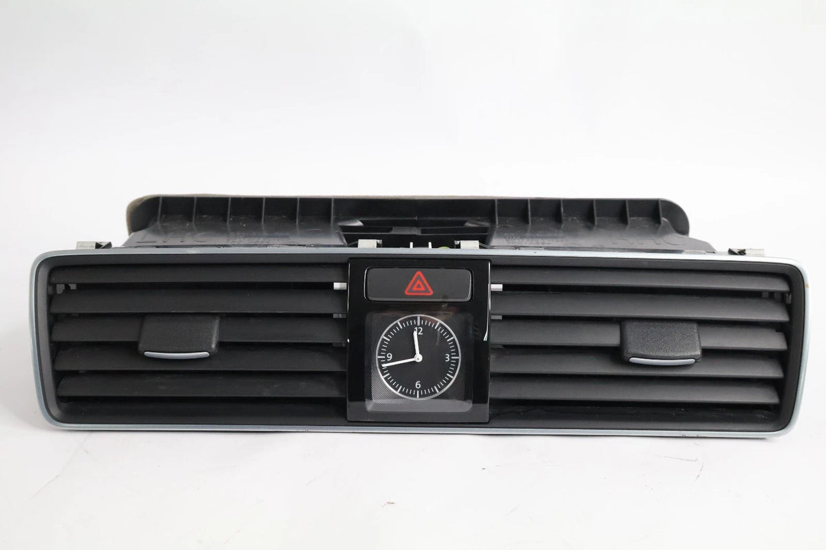 2012-2015 VOLKSWAGEN PASSAT CENTER DASH AC AIR VENT W/ CLOCK 561-819-728 OEM