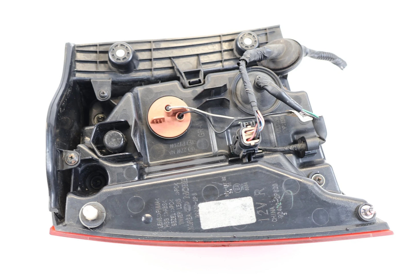 2014 2015 KIA SORENTO REAR RIGHT HALOGER & LED OUTER TAIL LIGHT TAILLIGHT ASSY