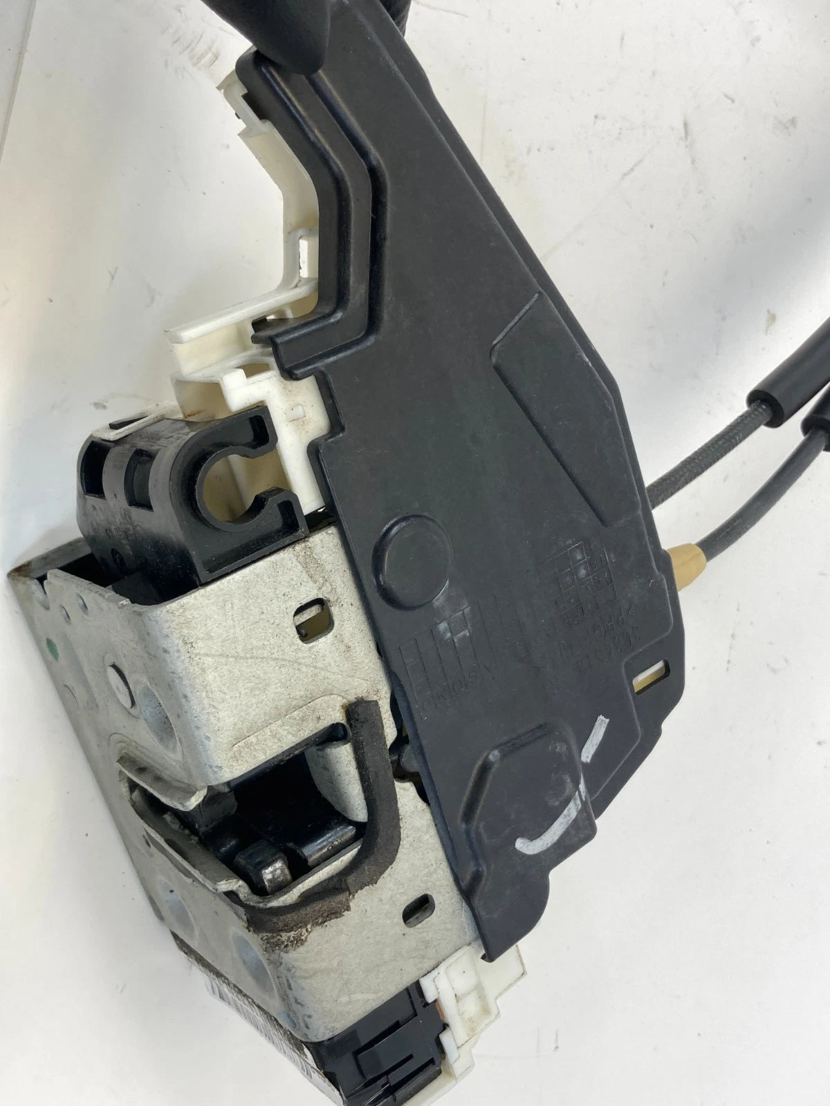 15-17 Chrysler 200 11-23 Charger Front Right Passenger Door Lock Latch 4589916AD