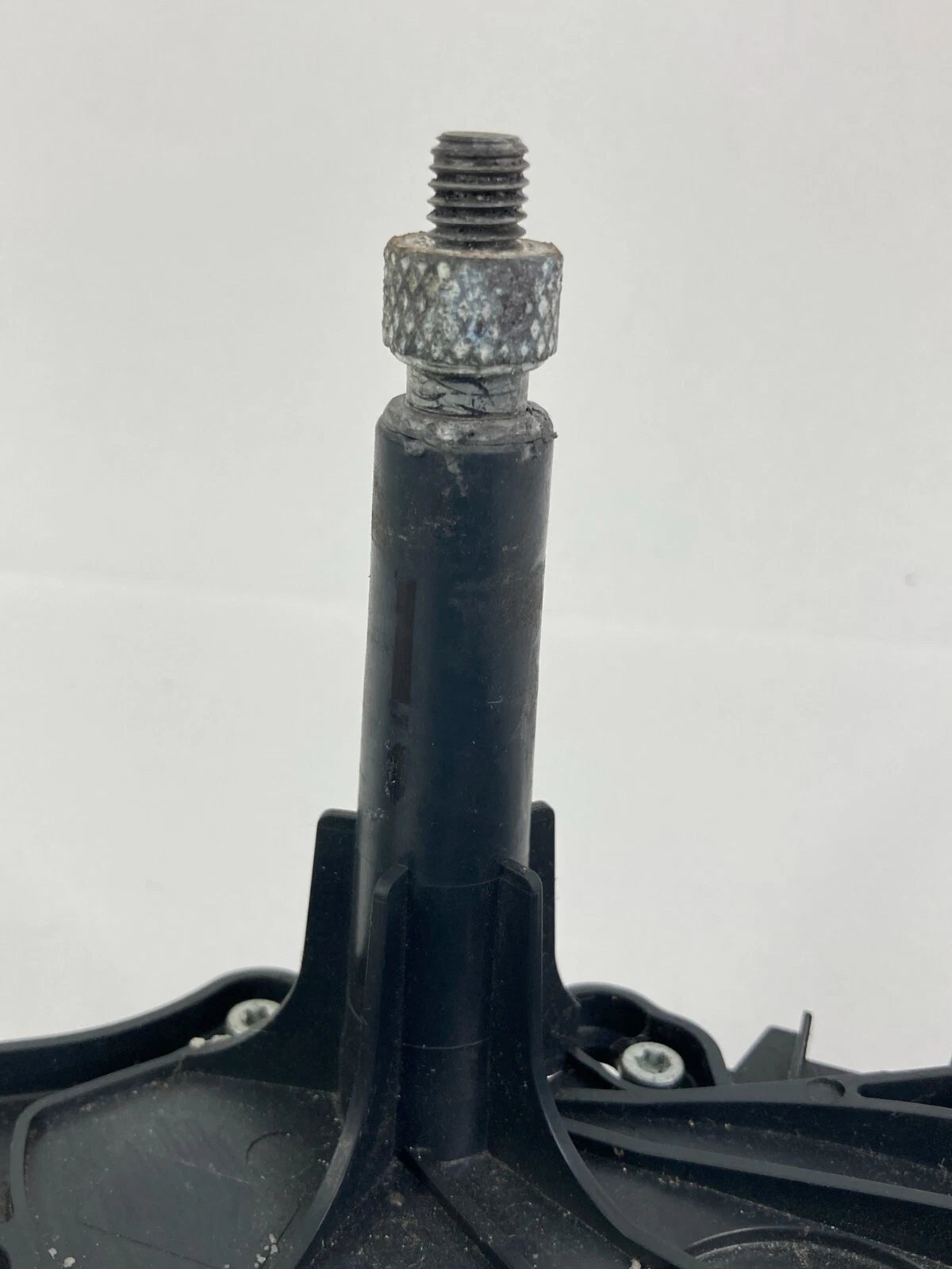 10-12 LINCOLN MKT 08 09 FORD TAURUS X REAR WINDSHIELD WIPER MOTOR 8F93-17404-AB