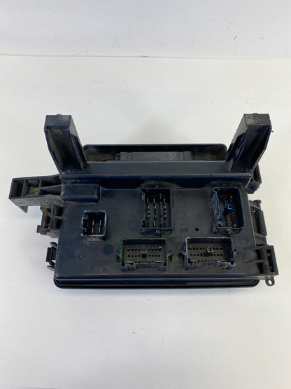 2005 Dodge Magnum 3.5L Fuse Box Relay Box Compartment w/ Cap 7140-1914-30 OEM