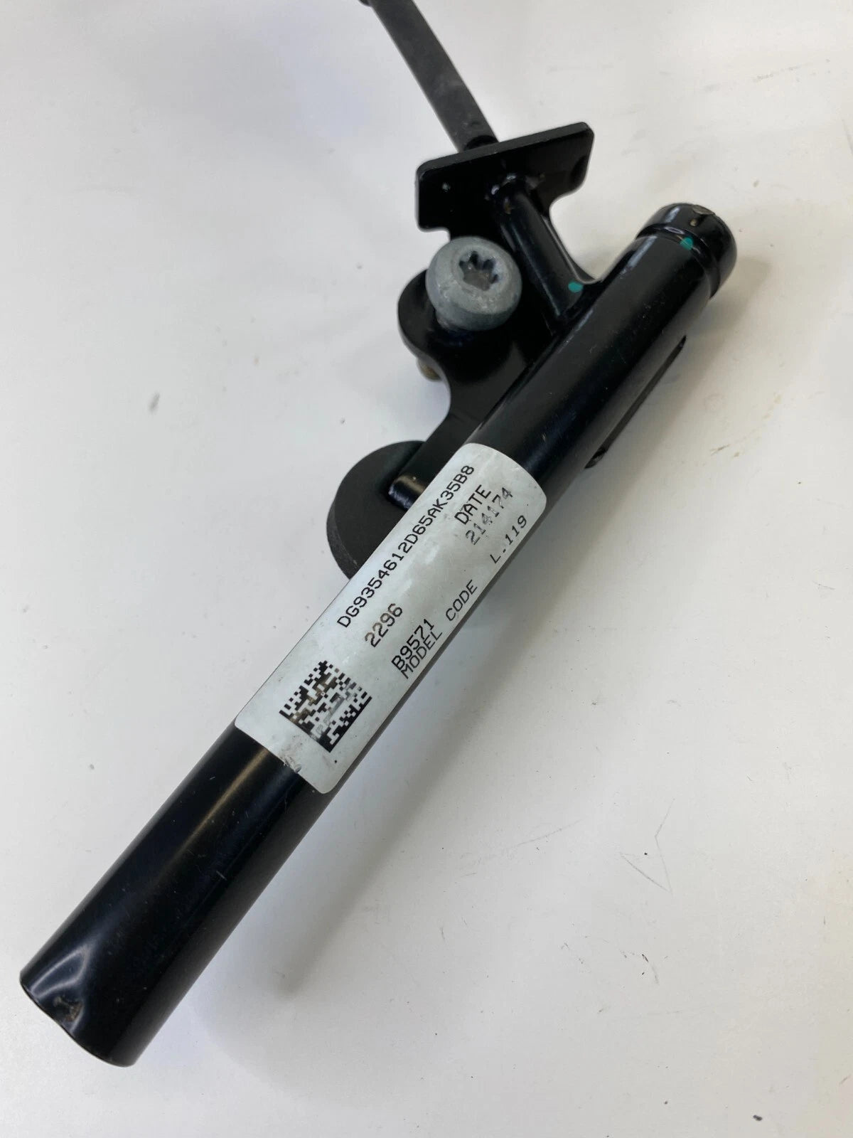 2013-2016 FORD FUSION FRONT LEFT SEAT BELT RETRACTOR PRETENSIONER DG93-54612D65