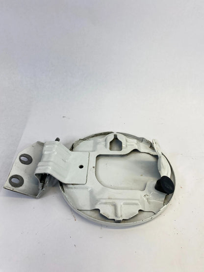 2005-2010 HONDA ODYSSEY FUEL FILLER DOOR GAS CAP COVER ASSEMBLY WHITE OEM