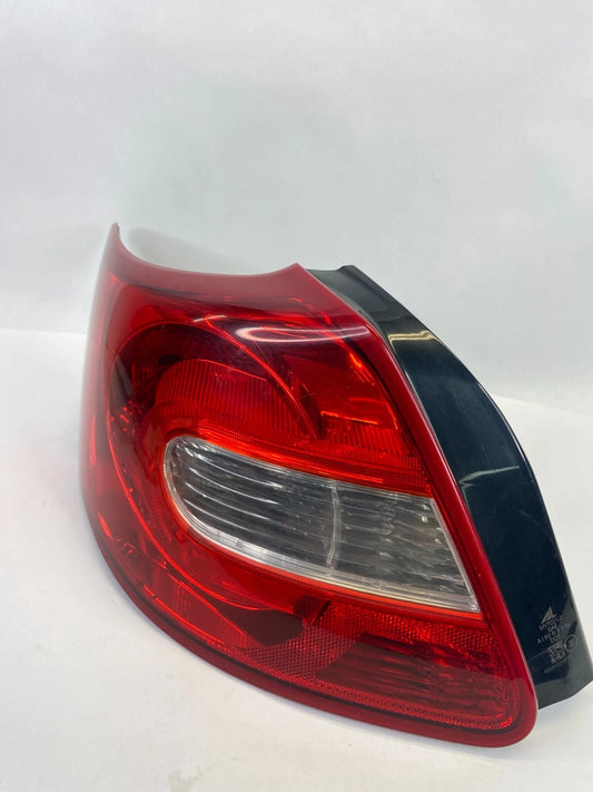 2010 2011 2012 2013 SUZUKI KIZASHI LEFT DRIVER TAILLIGHT TAIL LIGHT LAMP OEM