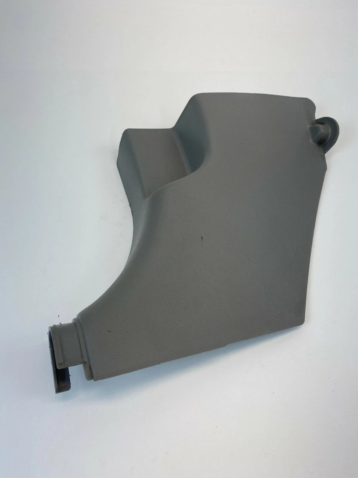 2006-2010 KIA OPTIMA LEFT DRIVER SIDE COWL KICK PANEL TRIM ASSEMBLY 85823-2G000