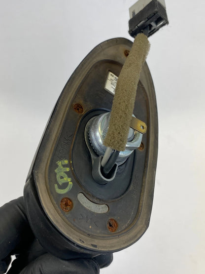 2014-2016 KIA SOUL ROOF MOUNTED RADIO ANTENNA BASE MAST ROD OEM 96210B2000
