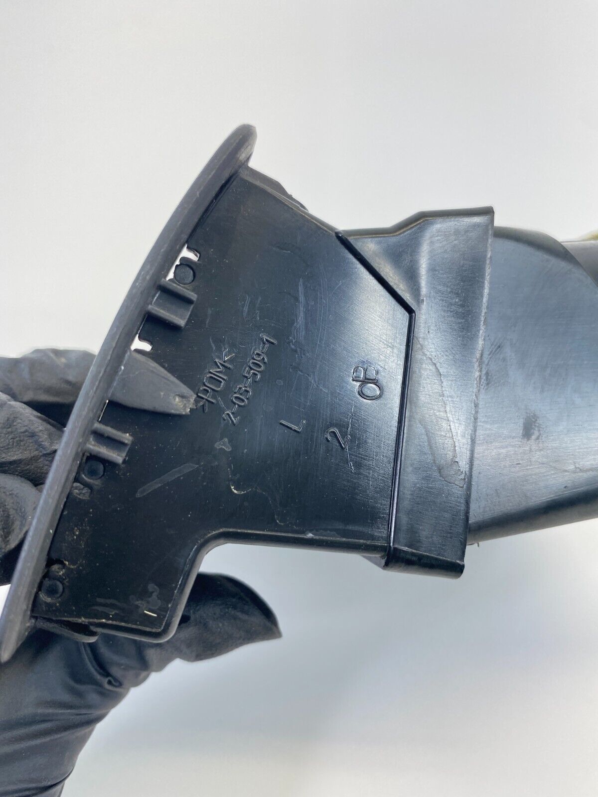 2006-2009 Ford Fusion Left Driver Side Dash Outer A/C Air Vent Grille Assy OEM