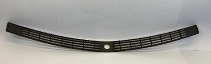 2006-2010 JEEP COMMANDER FRONT DASH DEFROST PANEL GRILLE AIR VENT 5JT08TRMAC OEM