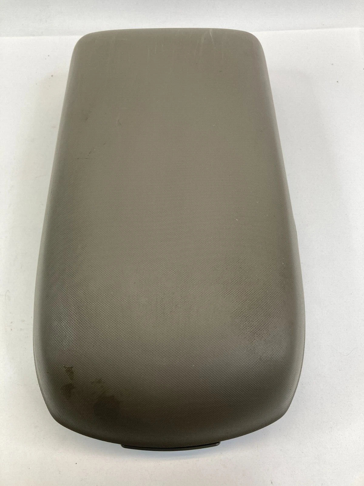 2006-2008 MITSUBISHI ENDEAVOR CENTER CONSOLE ARMREST ARM REST LID COVER OEM