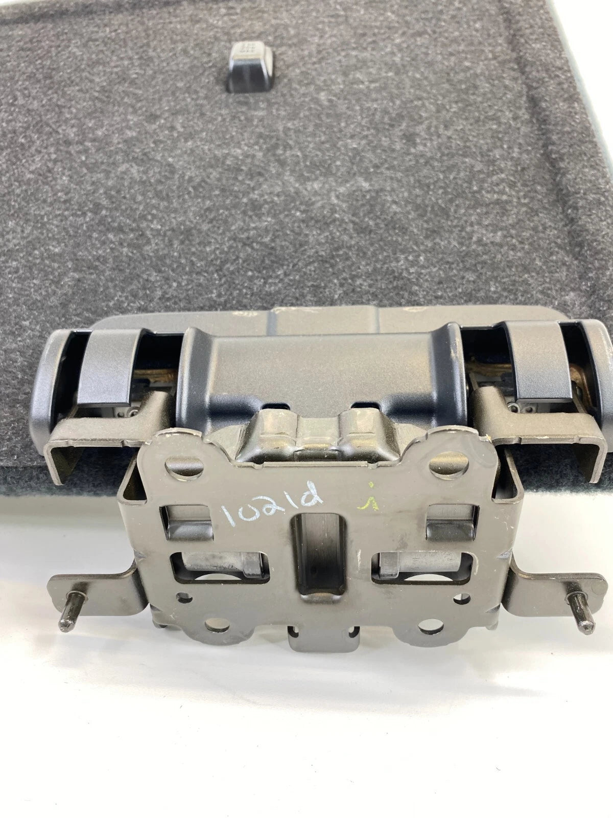 2004 2005 2006 LEXUS RX330 REAR LEFT SIDE TRUNK LID CARGO TRIM BOARD OEM