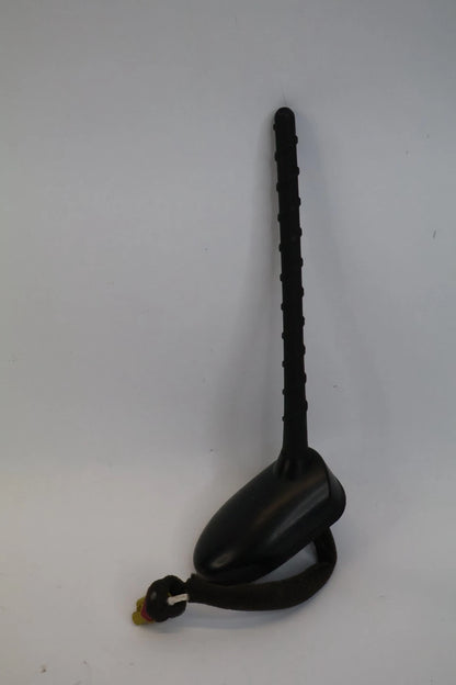 2012-2017 HYUNDAI ACCENT ROOF RADIO ANTENNA BASE MAST ASSY 96213-1R100 OEM