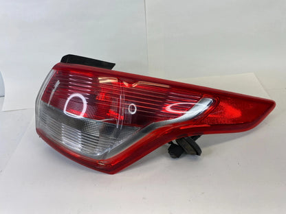 2013-2016 FORD ESCAPE RIGHT REAR OUTER TAILLIGHT LAMP ASSY CJ54-13404-A OEM