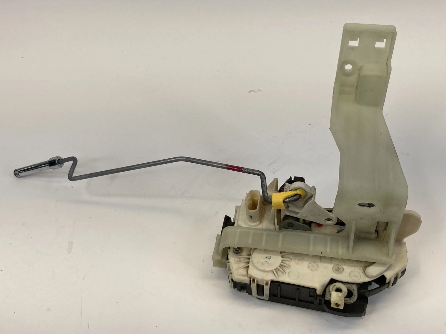 2010-2017 JEEP PATRIOT FRONT RIGHT SIDE DOOR LATCH LOCK ACTUATOR 04589422AG OEM
