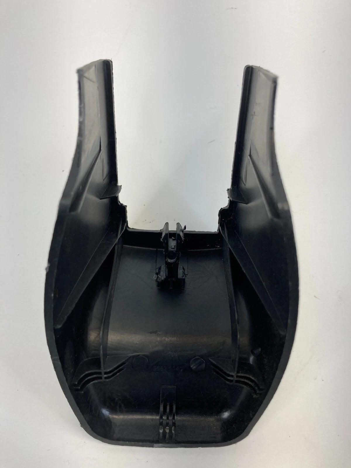 2012-2015 CHEVROLET CAPTIVA SPORT FRONT SEAT TRACK END CAP COVER TRIM 96631140