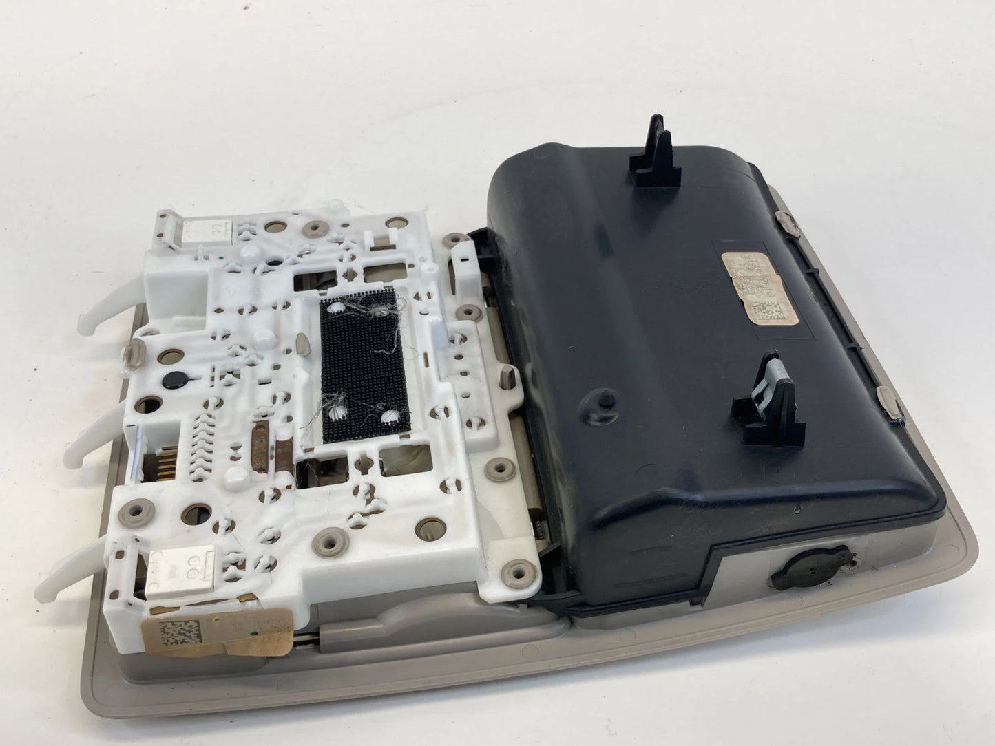 05 06 07 TOYOTA AVALON OVERHEAD CONSOLE DOME MAP LIGHT SUNROOF SWITCH 63650AC050