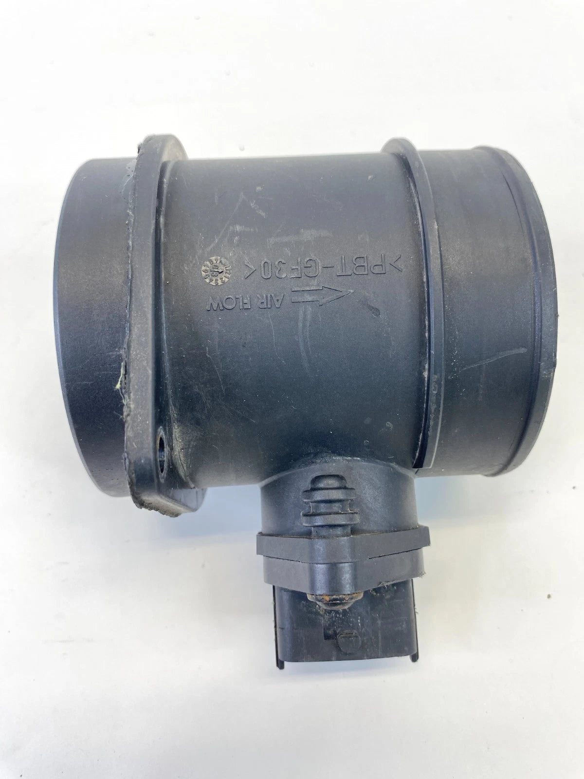 04-07 CADILLAC CTS 3.6L A/T MASS AIR FLOW SENSOR METER MAF ASSY 12566846 OEM