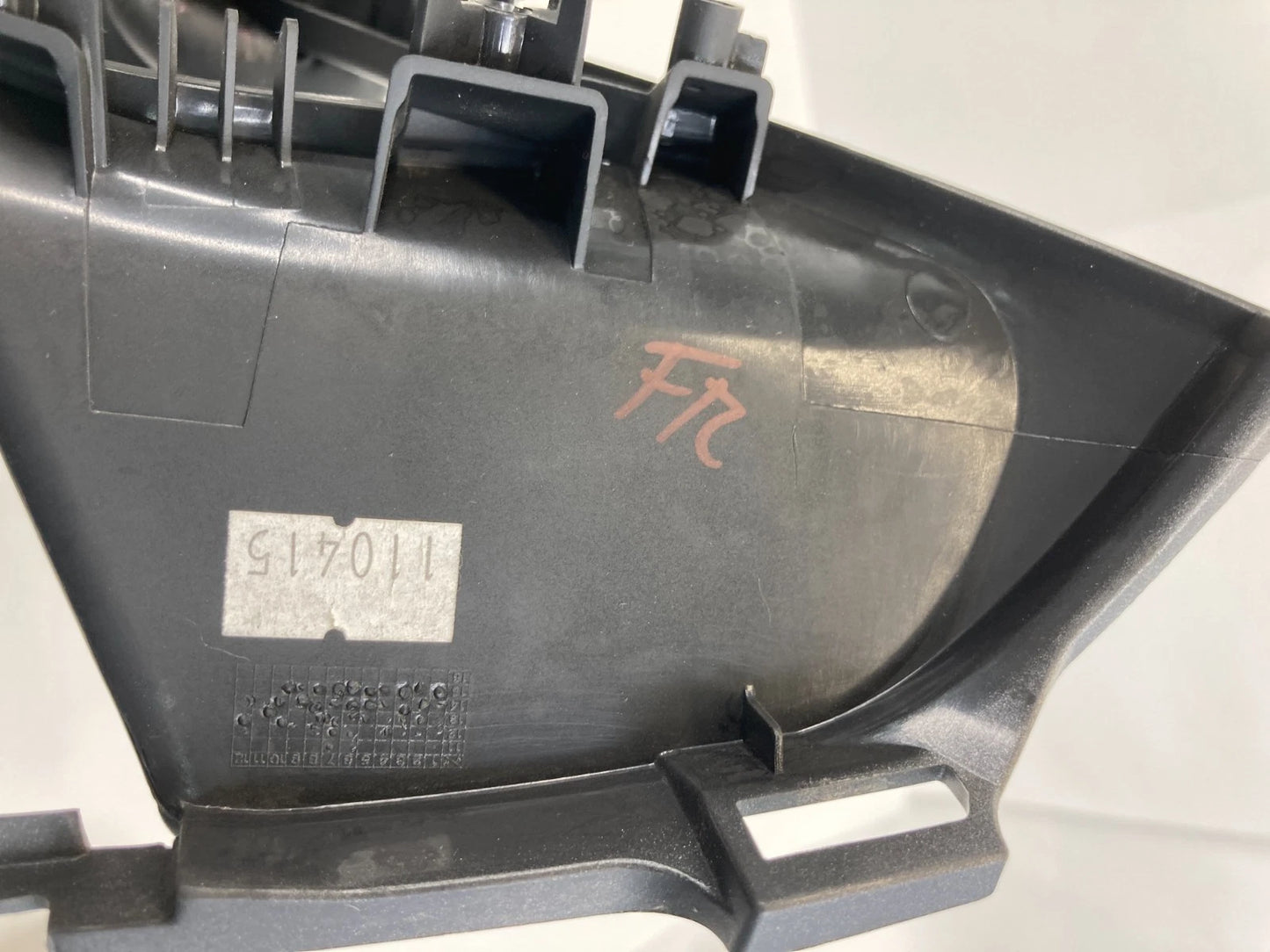 2013-2018 NISSAN ALTIMA FRONT RIGHT SIDE INTERIOR DOOR HANDLE BEZEL 80964-3T OEM