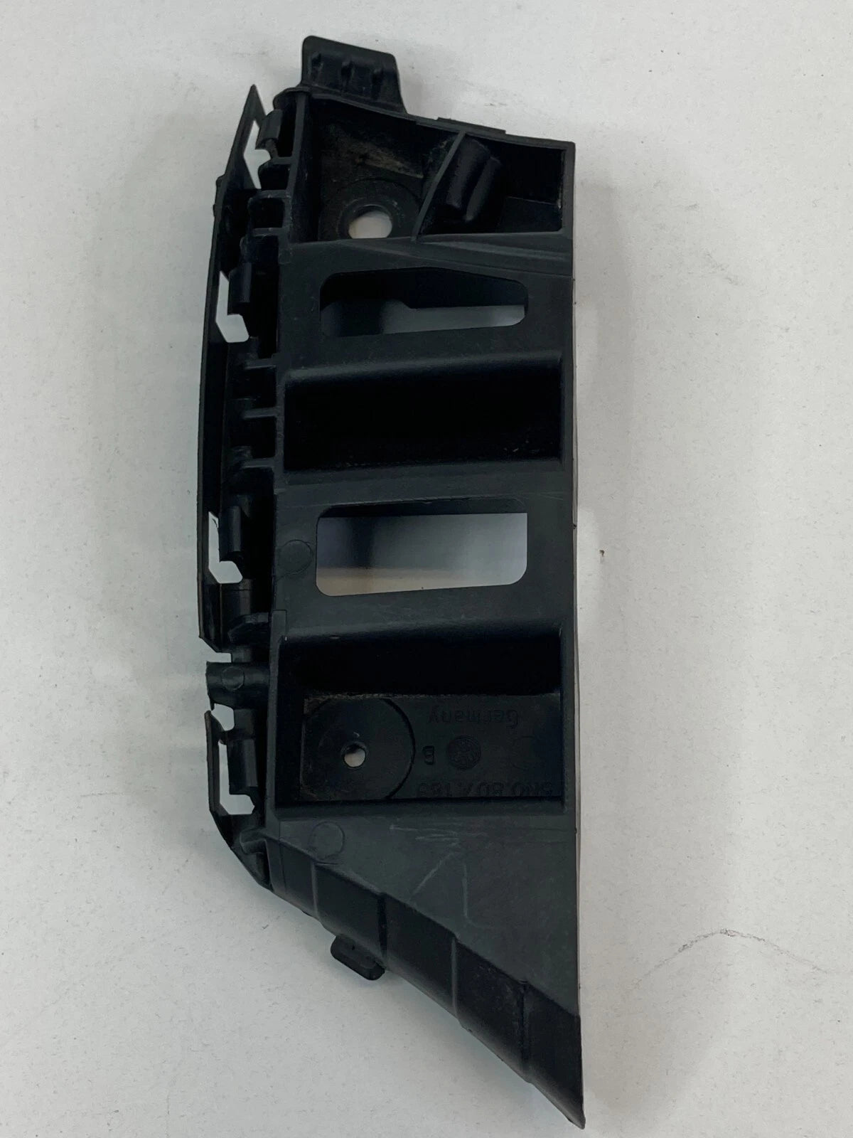 09-11 VW TIGUAN FRON BUMPER MOUNTING BRACKET SUPPORT LEFT SIDE 5N0-807-183-B