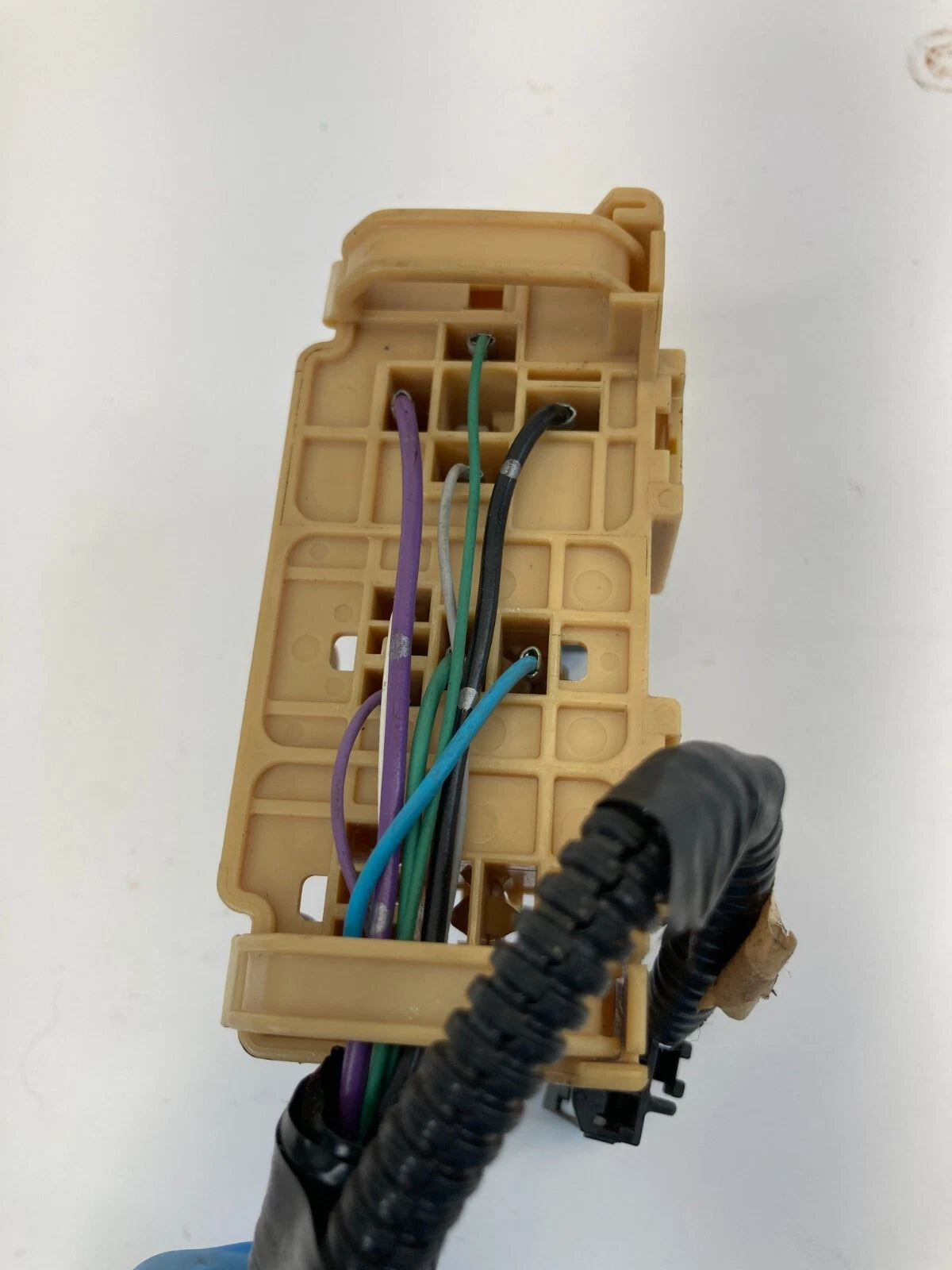 2004-2007 TOYOTA HIGHLANDER 3.3L V6 A/T INTERIOR CABIN DASH SMALL FUSE RELAY OEM
