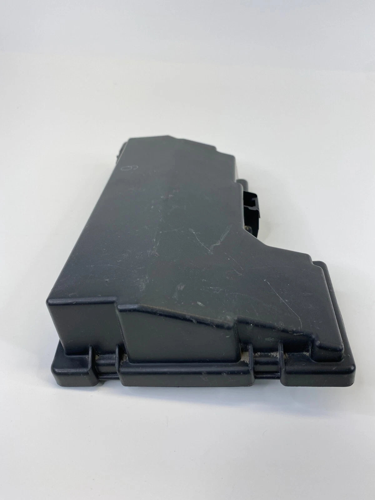 2011 11 NISSAN ROGUE UPPER FUSE BOX RELAY BOX COVER LID TRIM PANEL 9291XA2 OEM