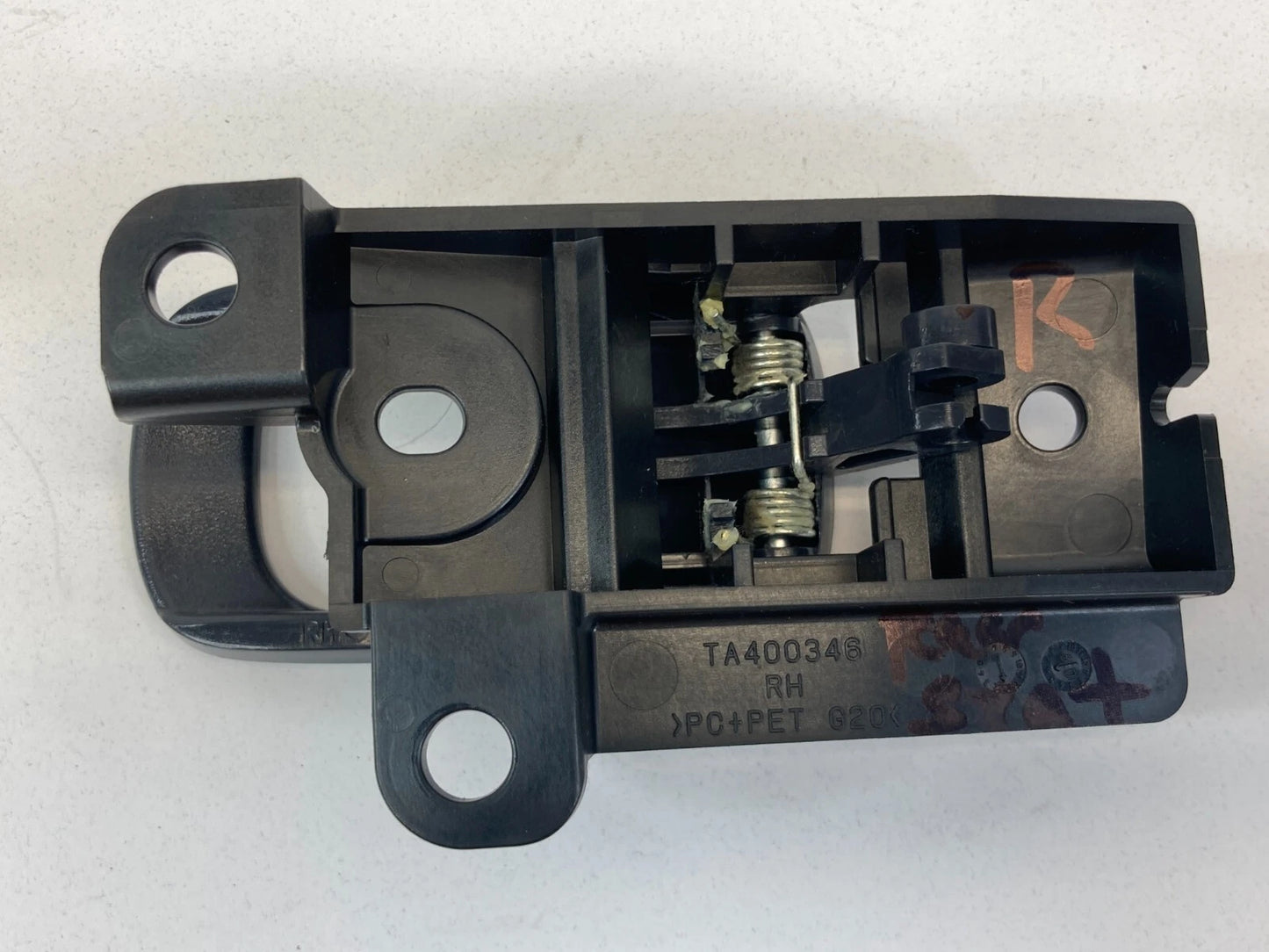 2010 MITSUBISHI LANCER RIGHT SIDE SEAT FOLD DOWN RELEASE HANDLE TA400346 OEM