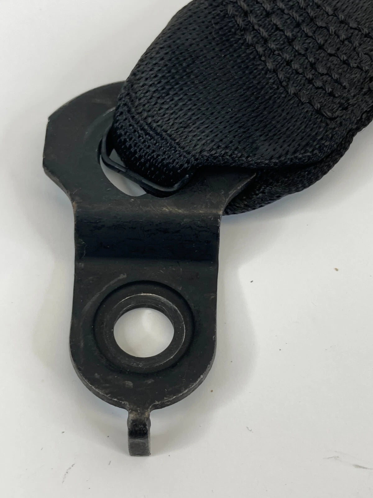 2006 2007 MERCEDES-BENZ ML500 FRONT RIGHT PASSENGER SIDE SEAT BELT RETRACTOR OEM