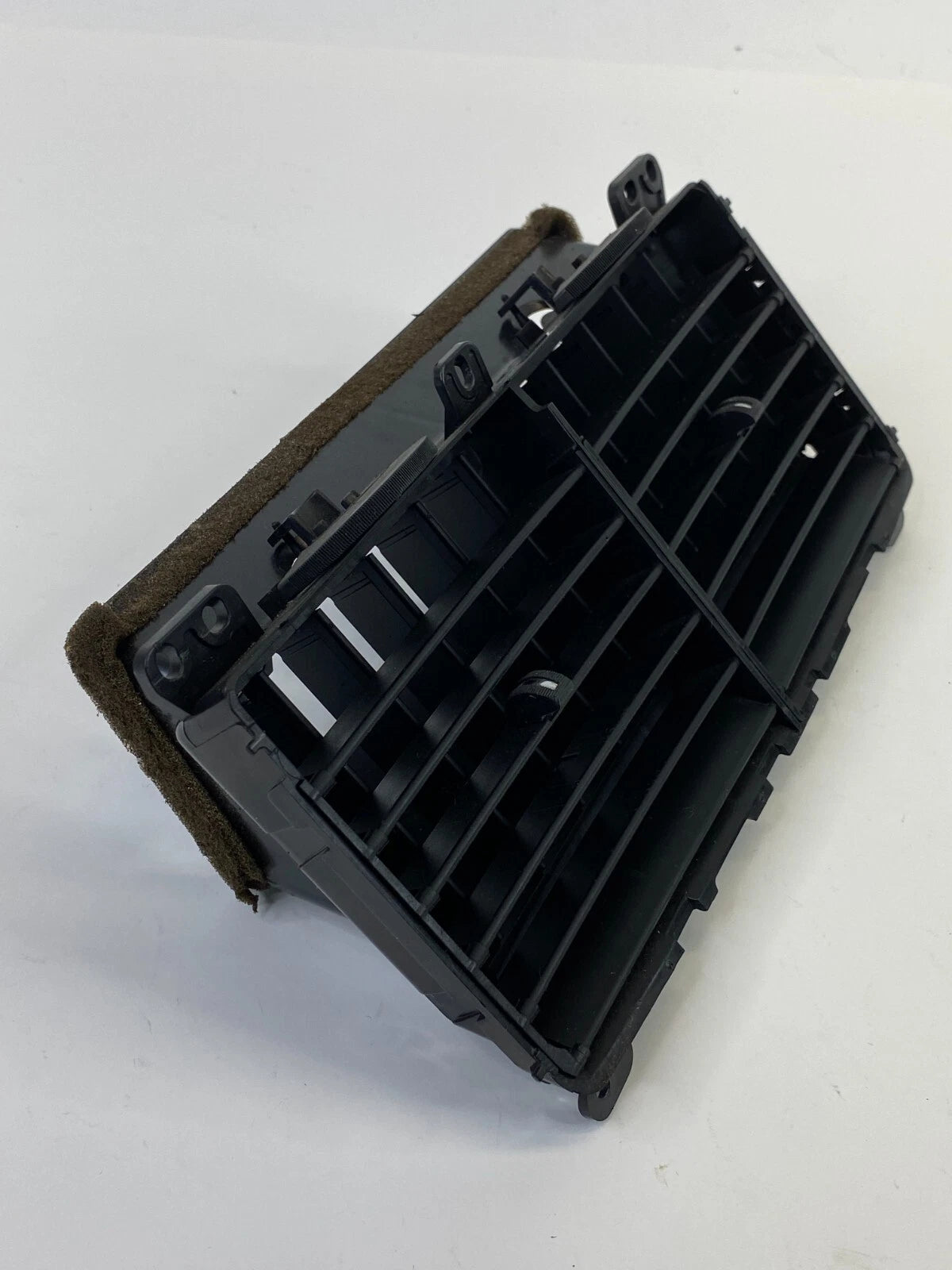 2009 2010 DODGE JOURNEY CENTER DASH A/C HEATER AIR VENT GRILL GRILLE 1GP11TRMAA