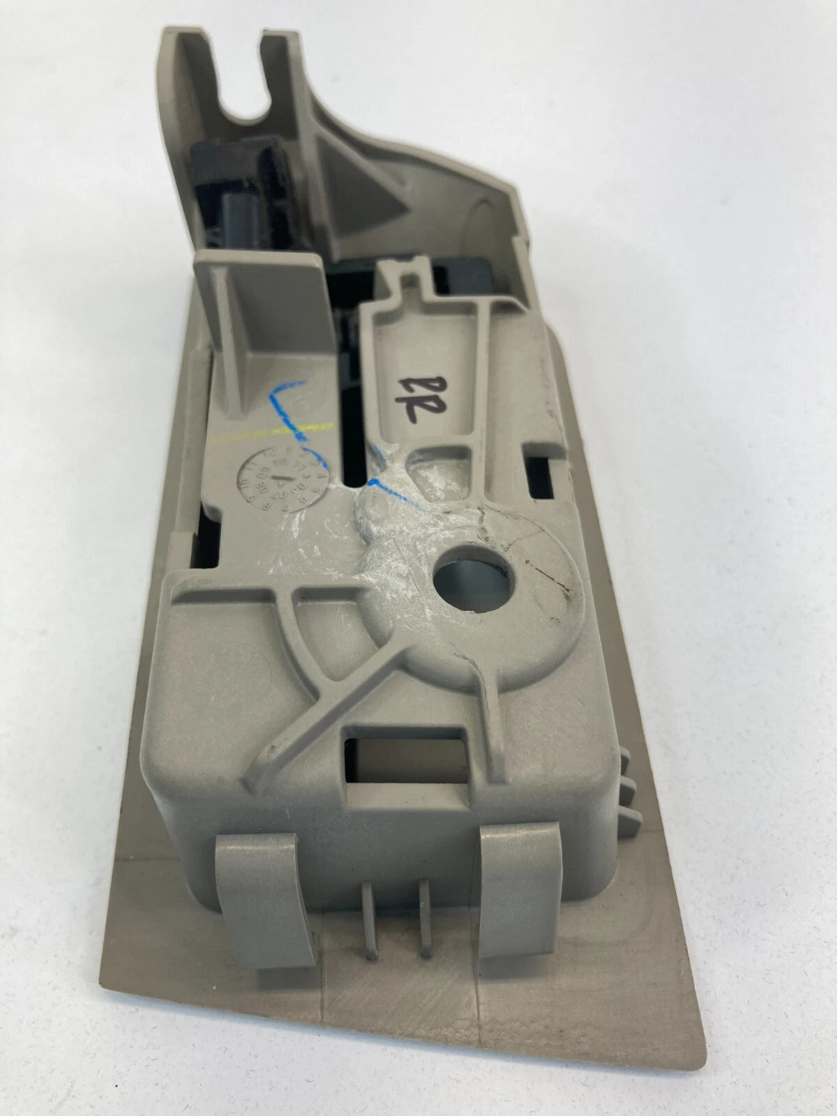 2008-2012 FORD ESCAPE MERCURY MARINER REAR RIGHT INTERIOR INNER DOOR HANDLE OEM