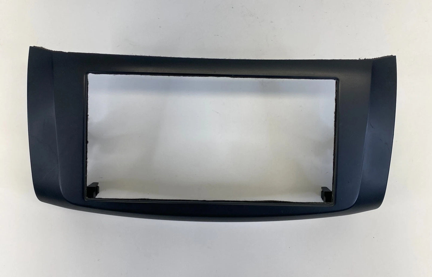 2015-2019 NISSAN SENTRA DASH RADIO BEZEL TRIM PANEL UNIT OEM FACTORY 68260-3SG0A