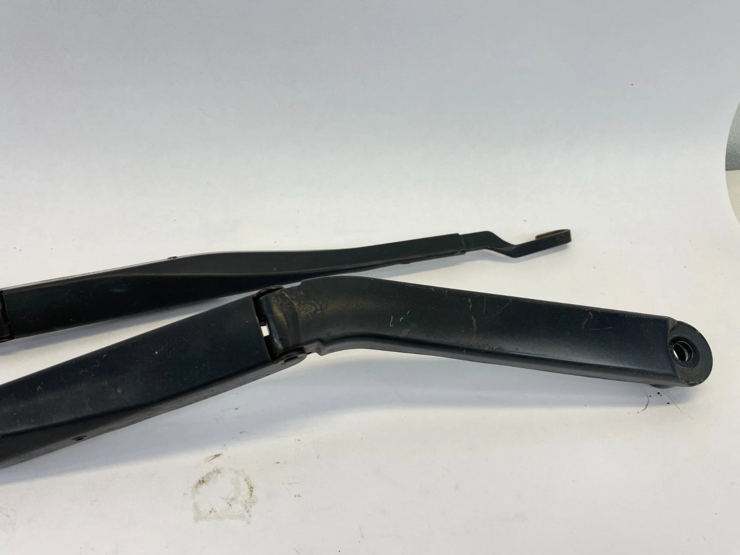 2007-2011 TOYOTA CAMRY FRONT WINDSHIELD WIPER ARM SET LEFT AND RIGHT OEM